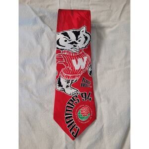 Ralph Marlin Vintage RM Sport Wisconsin Badger Men's Tie 57" x 3" 100% Silk Red